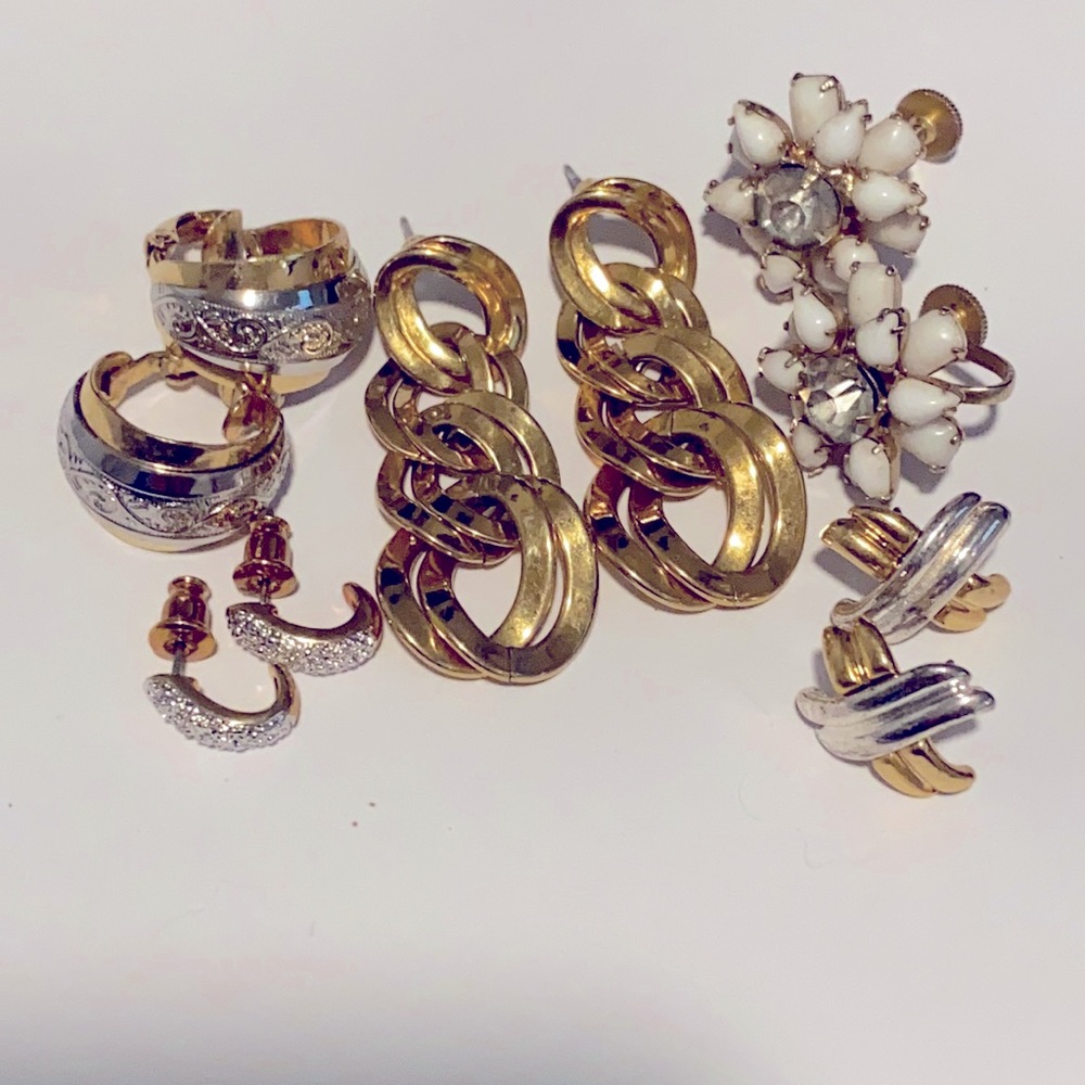 6 pairs of pierced gold toned earrings